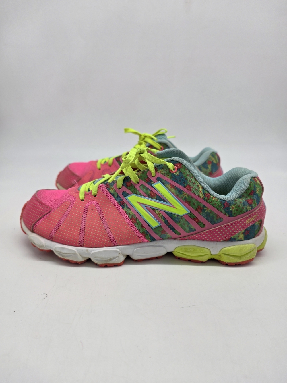 New Balance 890 V5 Sneakers 5.5Y 7 Women Floral Pink Neon KJ890SFG